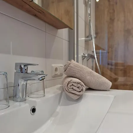 Christern 그룬들시