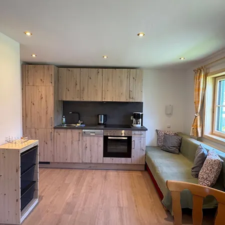 Christern * גרונדלסי